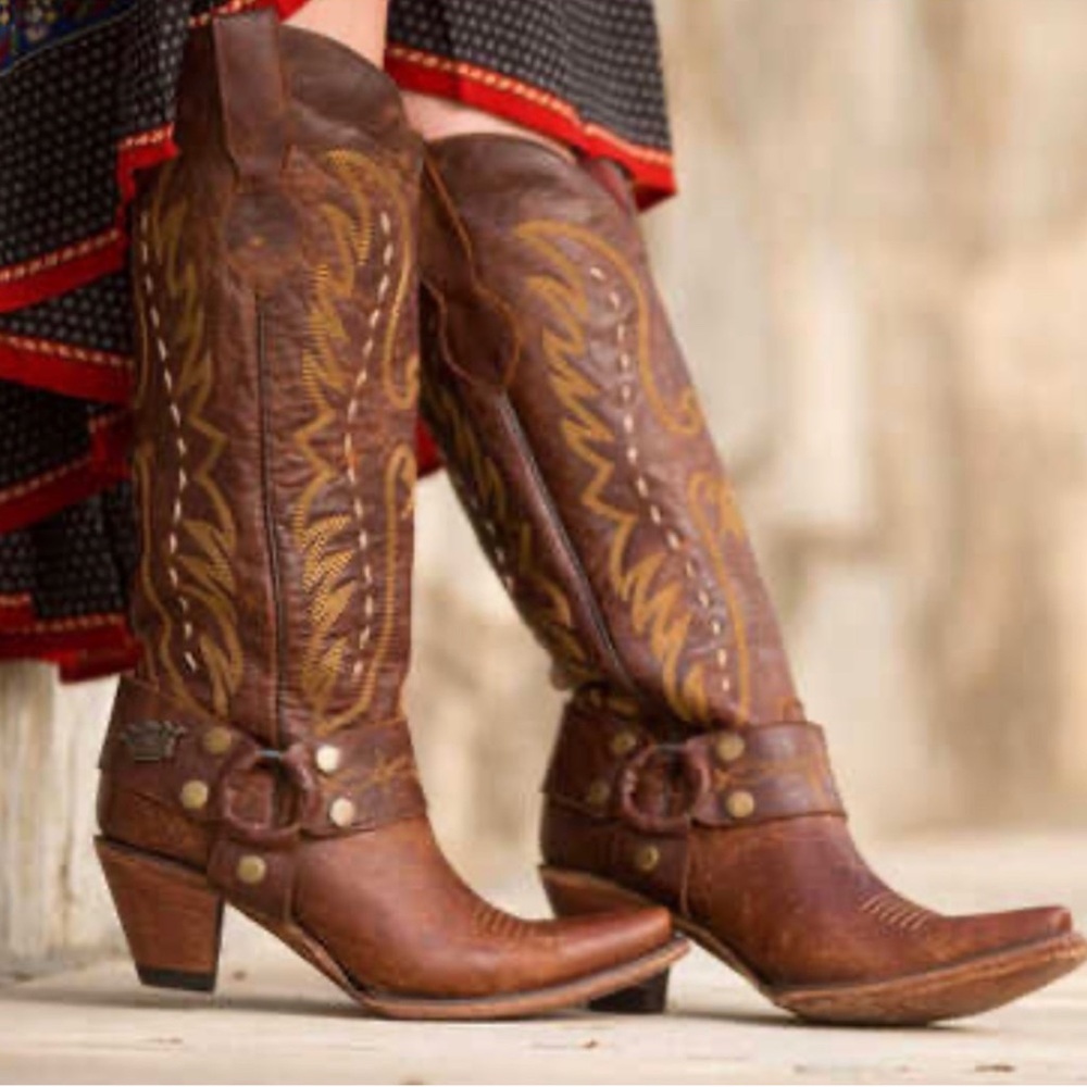 COPY - JUNK GYPSY WOMEN'S VAGABOND WESTERN BOOTS - SNIP TOE pink inside SIZE 6.5